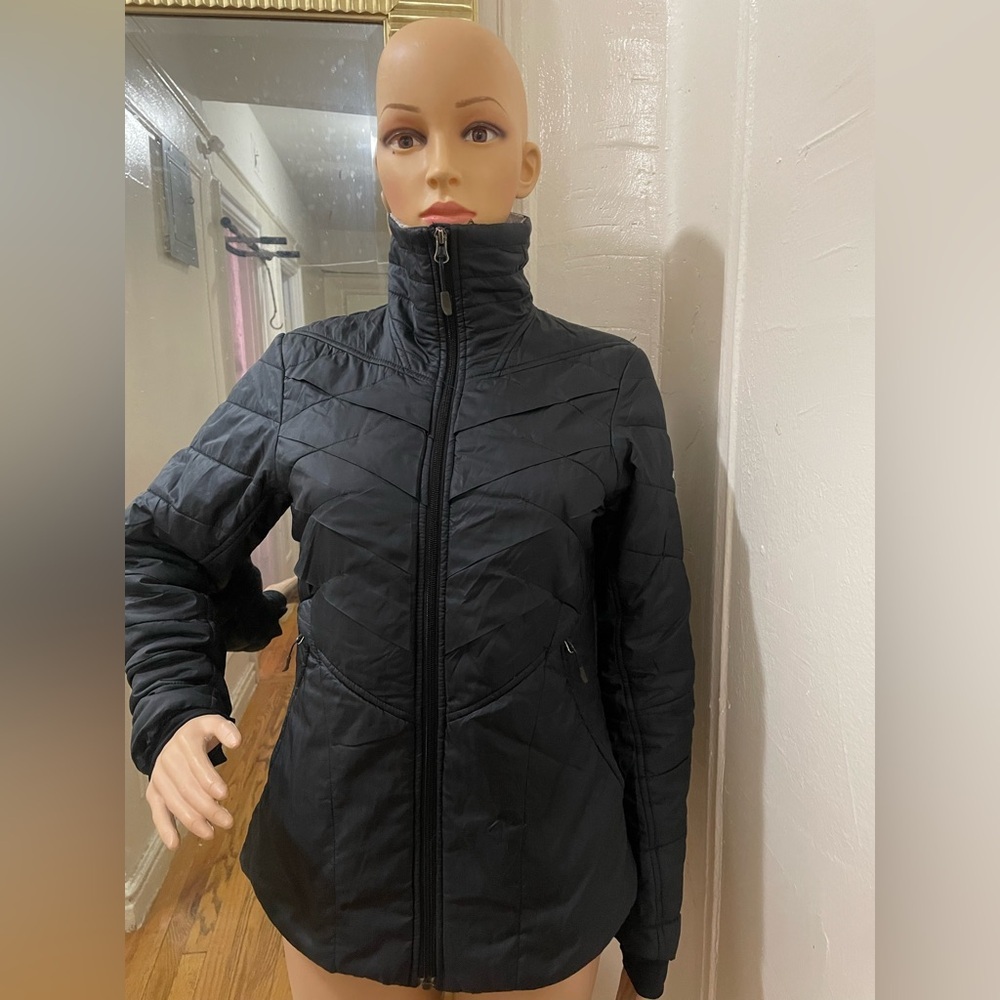 Columbia Women's Black Puffer Jacket - Picture 13 of 16
